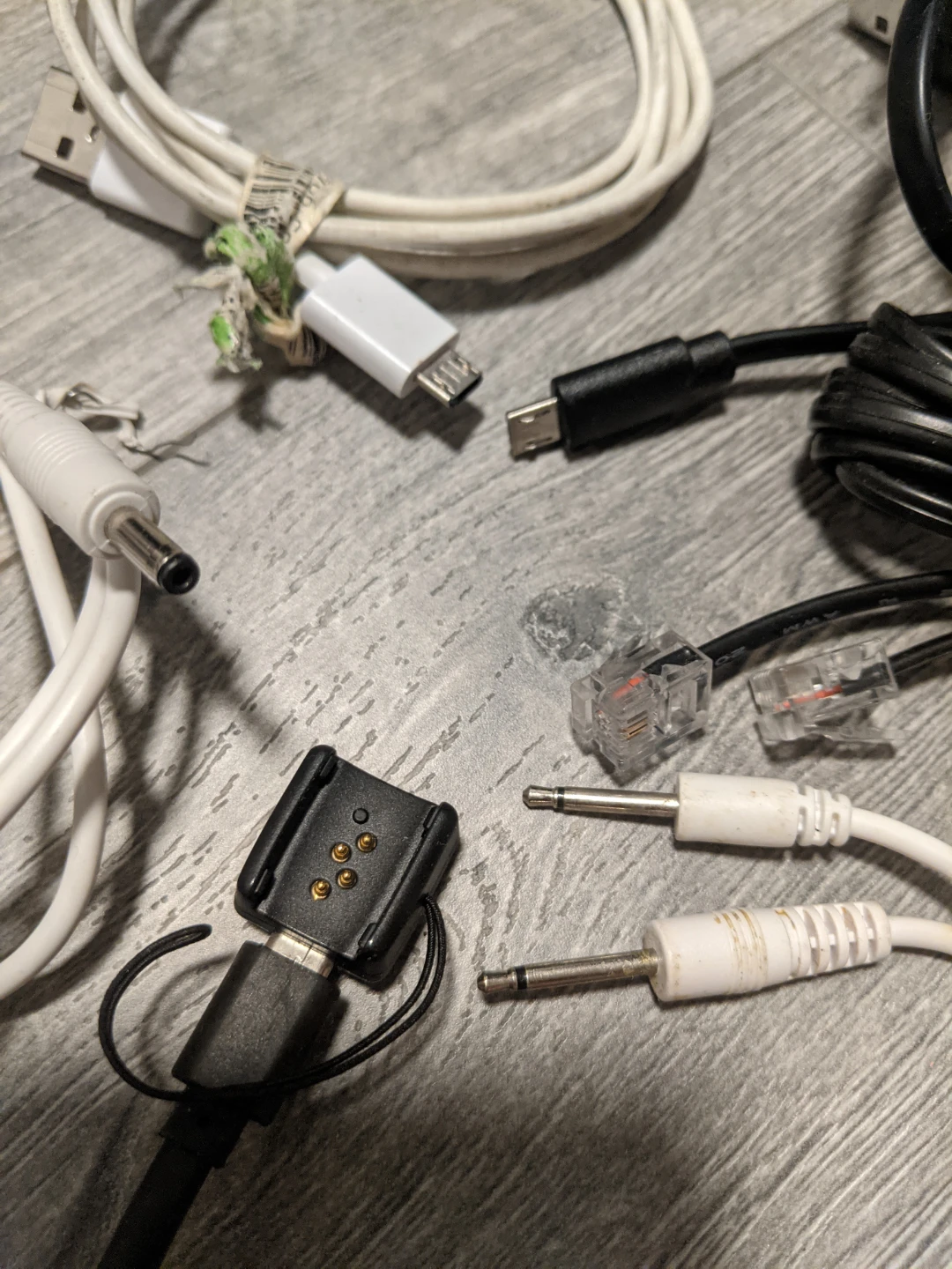 Assorted Cables 🥕