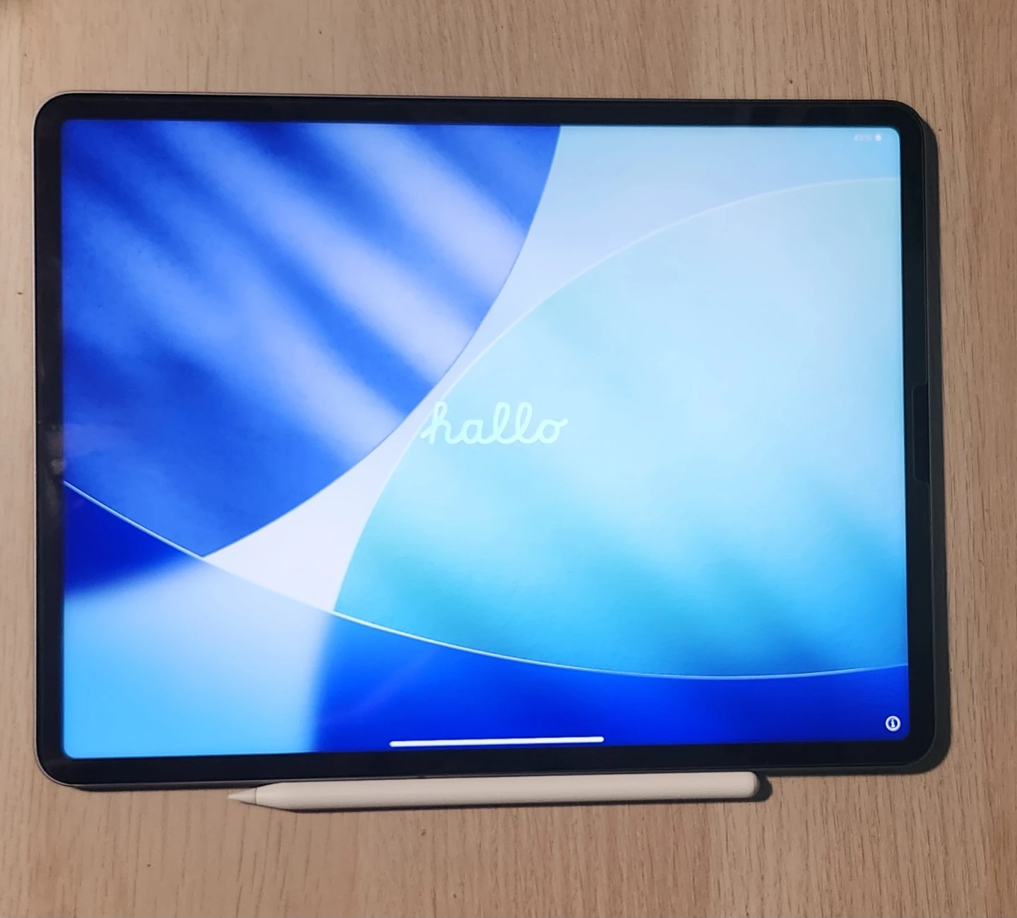 Apple ipad Pro 12.9 inch 6th Gen 512 GB with Apple Pencil - photo 2