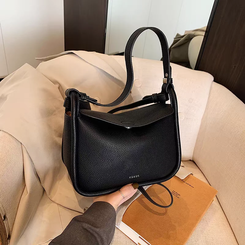 Black Shoulder Bag with Charm - photo 2
