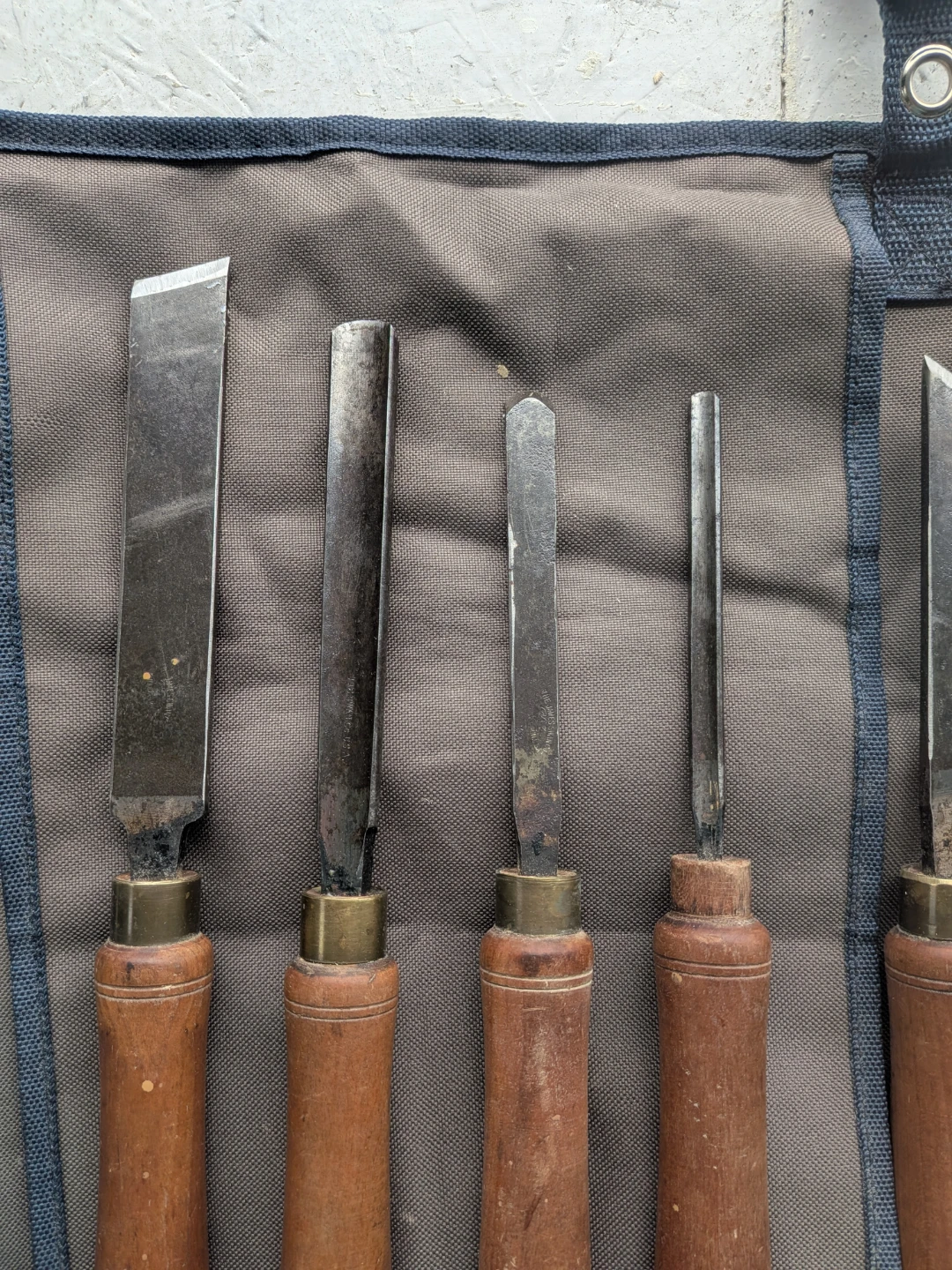 Lathe Carving Chisel Set with Lee Valley Tools bag - photo 3