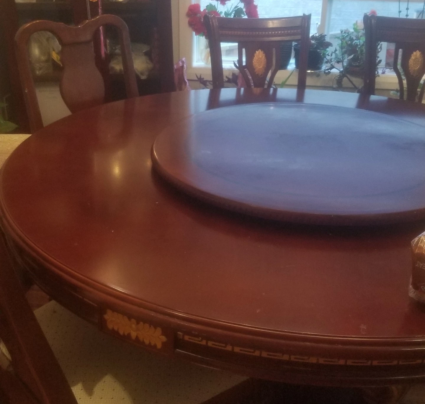 Round Dining Table with Lazy Susan - photo 4