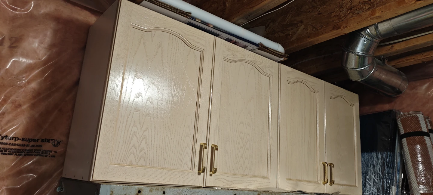 Set of 2 Kitchen Cabinets - Light Oak Finish - photo 2