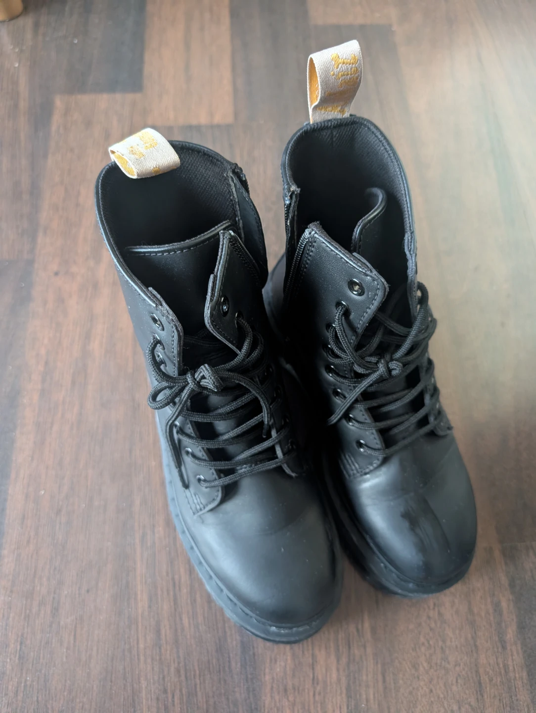 Dr. Martens Unisex-Adult Vegan Jadon II Fashion Boots