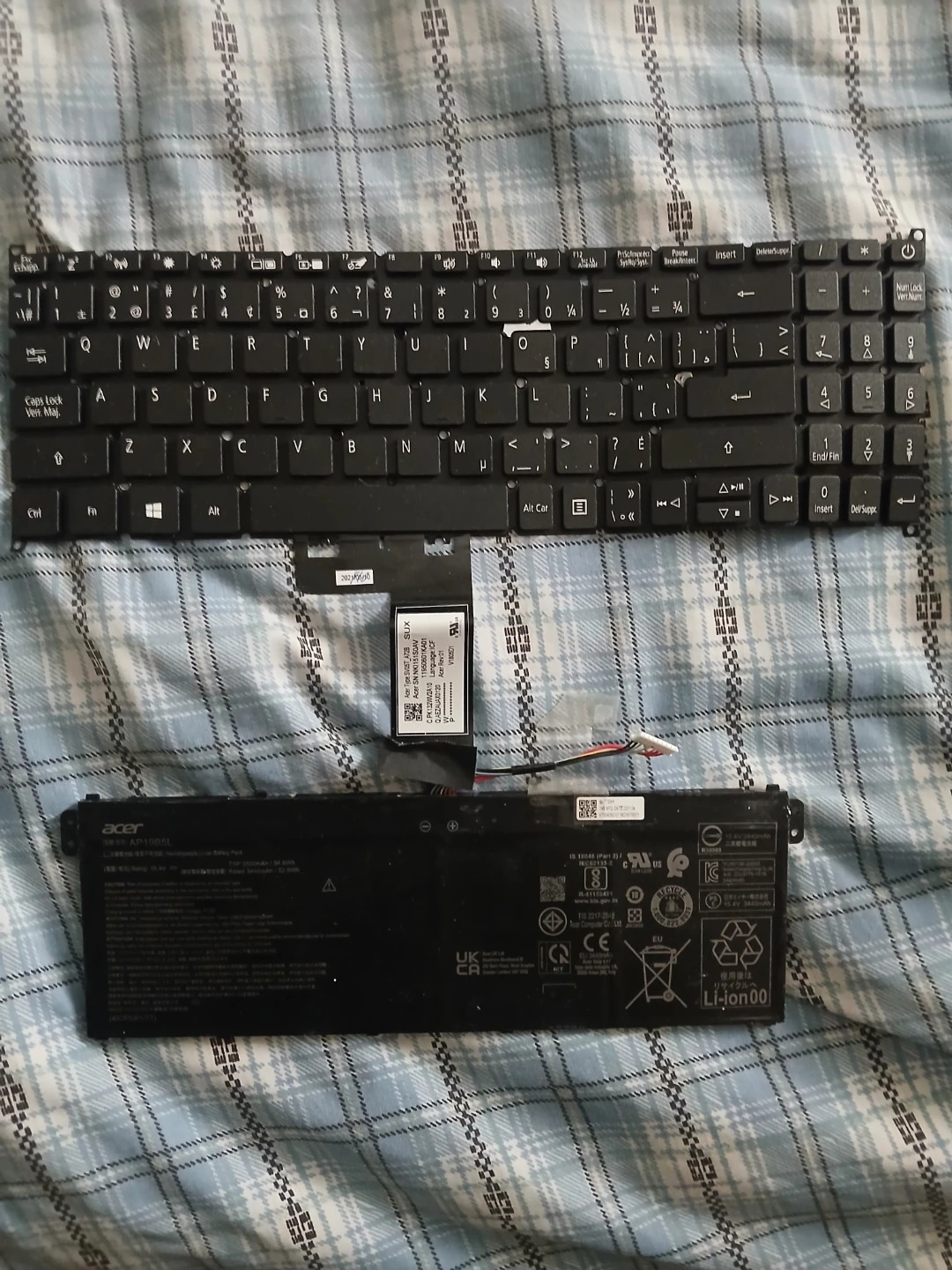 Acer Laptop Keyboard and Battery AP198SL