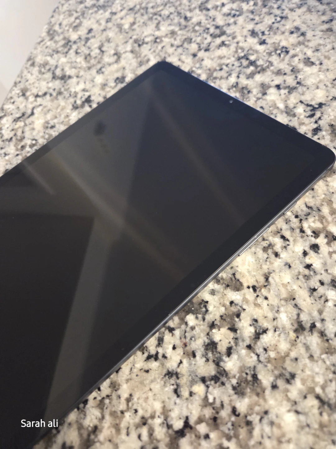 Samsung Tab S6 Lite - Gently used and factory reseted - photo 2