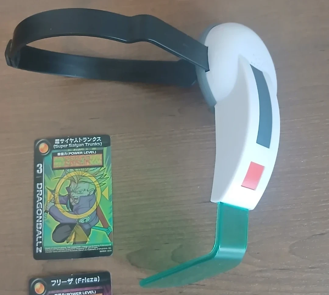 Dragon Ball Z Saiyan Scouter Toy with 2 Cards - photo 3