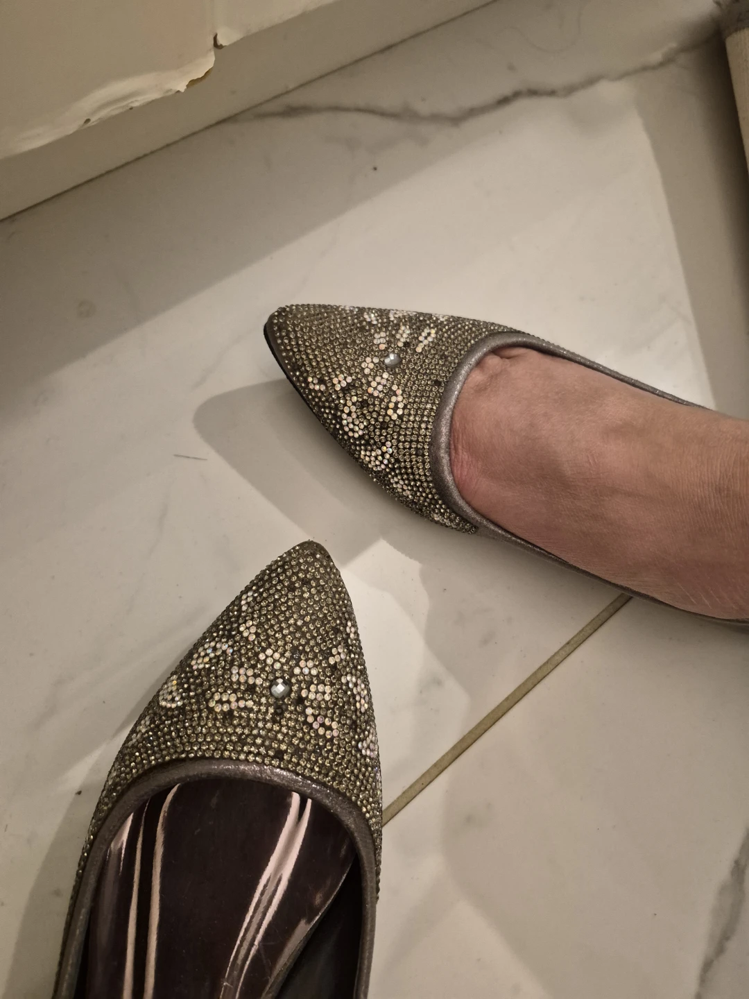 Stylo Women's Embellished Pointed Toe Flats Size 38 - photo 2