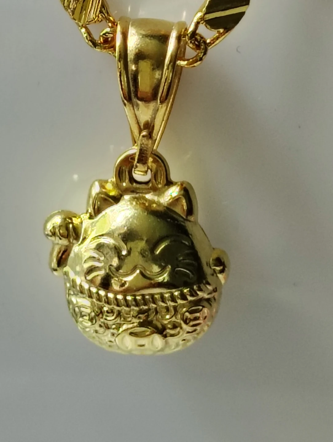 Gold Tone Cat Charm Necklace - photo 3