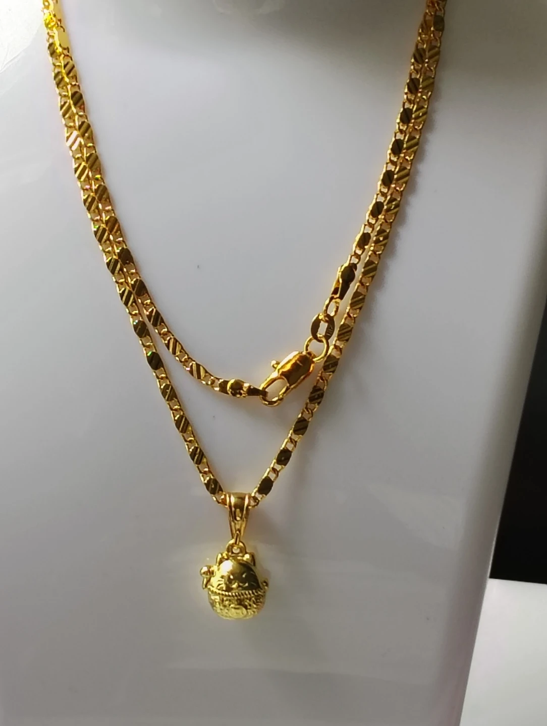 Gold Tone Cat Charm Necklace - photo 5