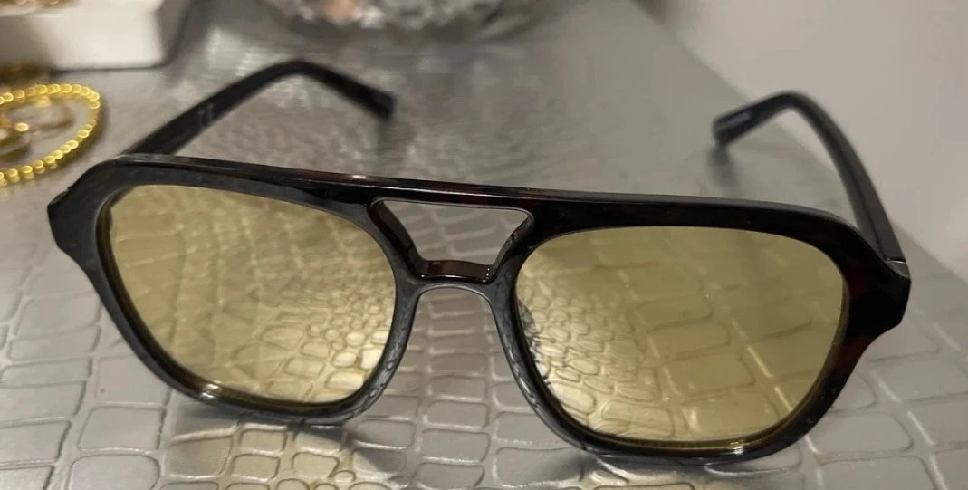 Adult Cake Sunglasses - Yellow Tint