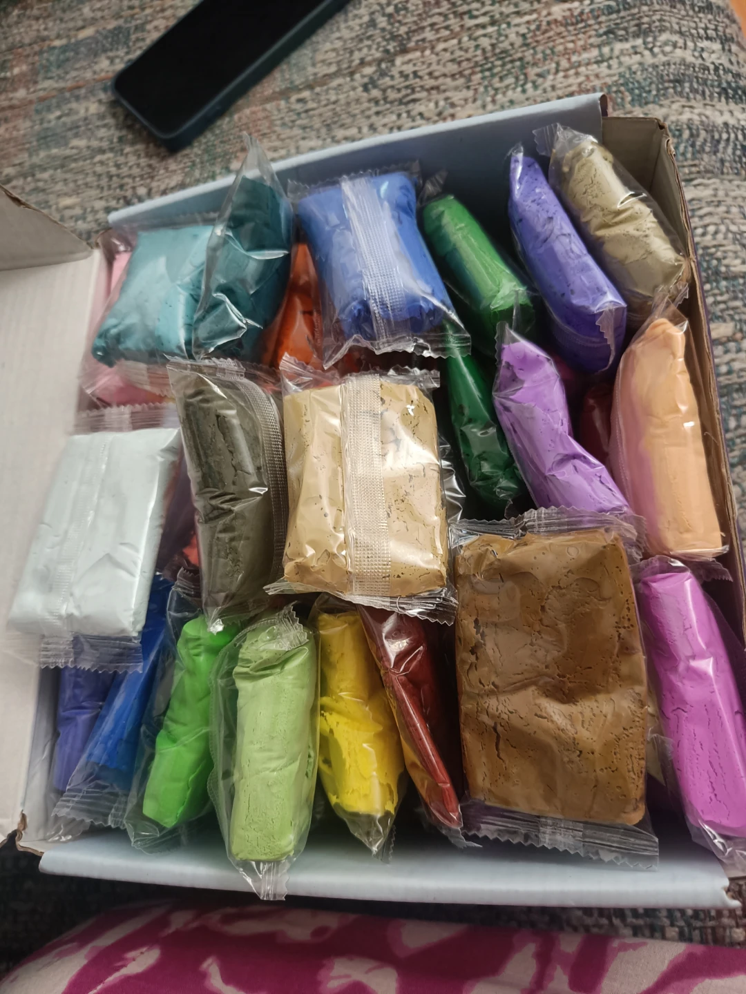 Aestd-ST Air-Dry Modeling Clay - 66 Colors - photo 3