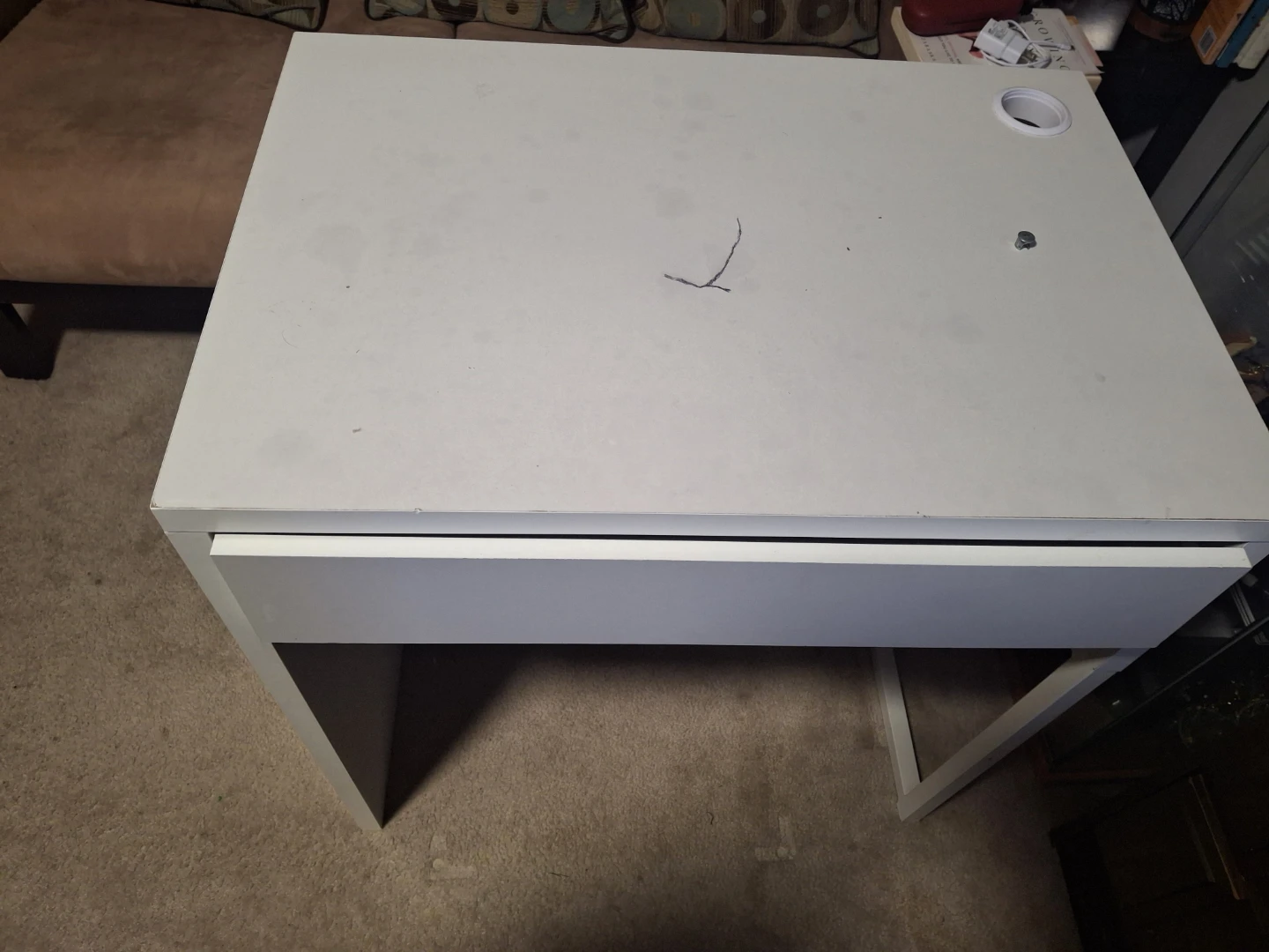White Desk with Drawer
