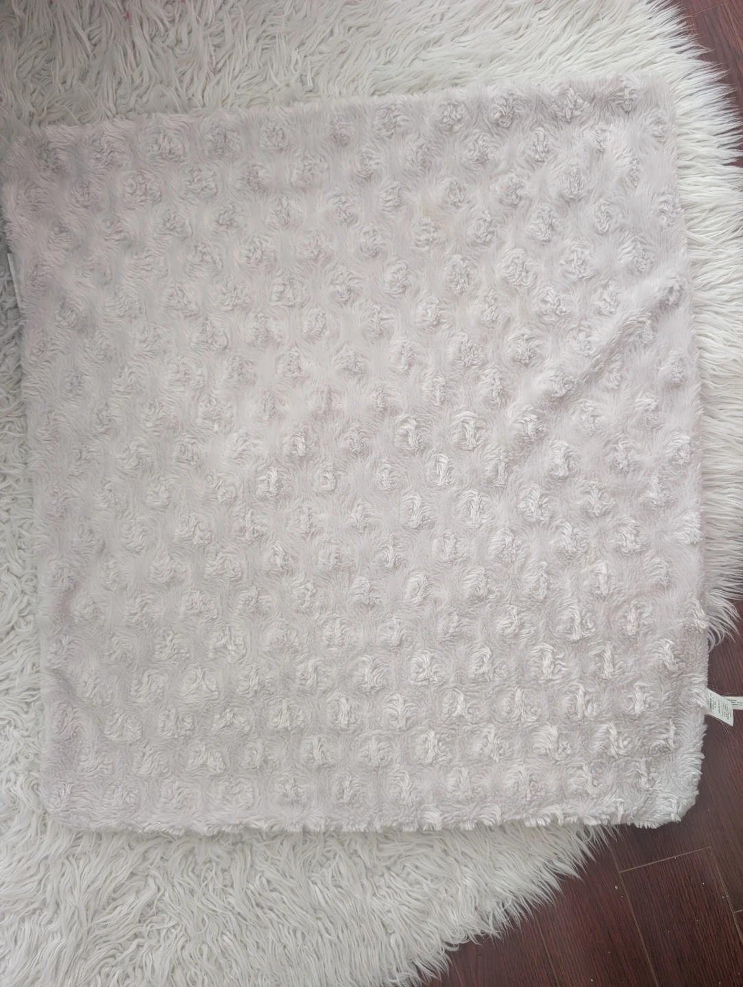 Blankets & beyond Plush Blanket - photo 5
