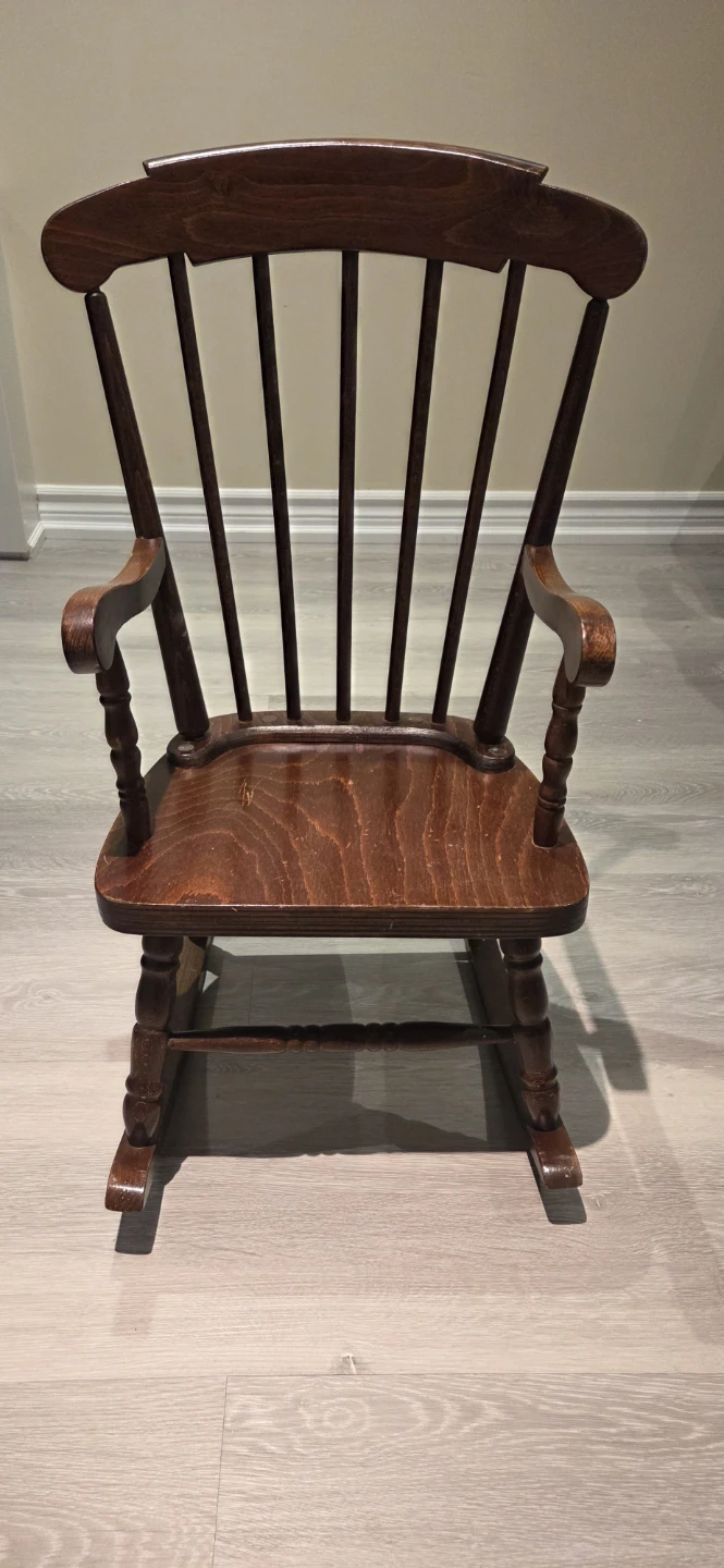 Wooden Rocking Chair