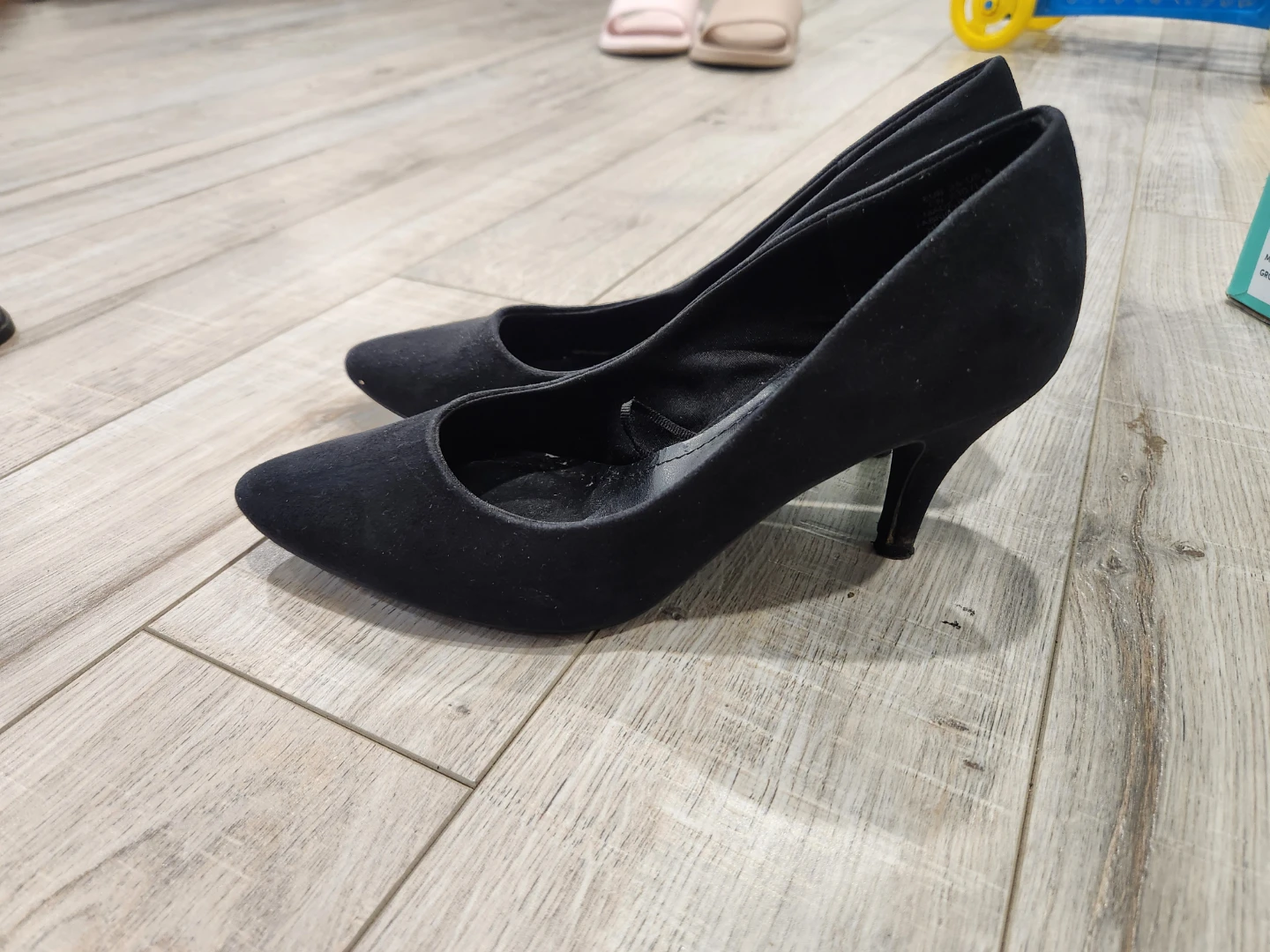 H&M Black Suede Pumps size 5 - photo 2