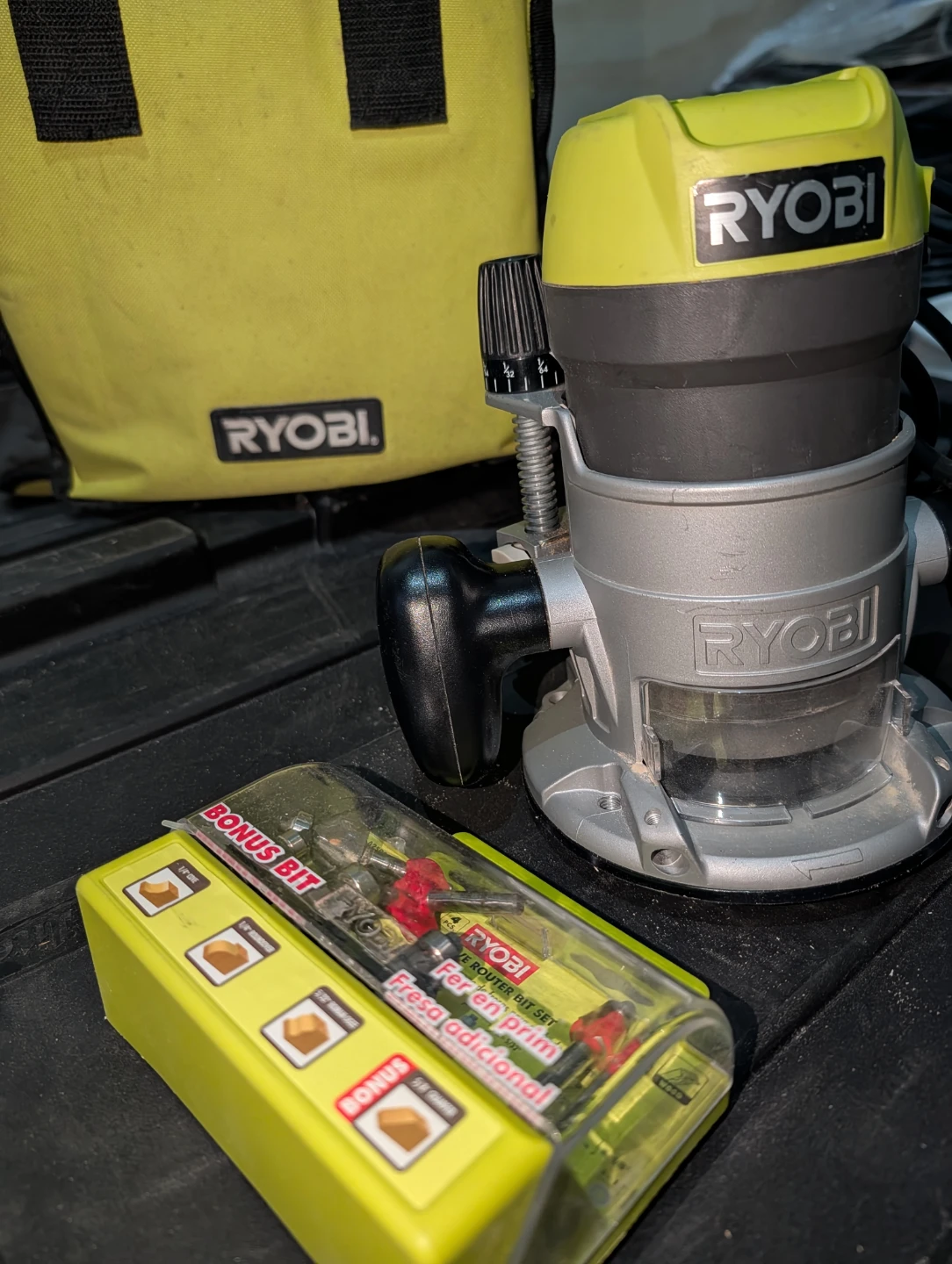 Ryobi Router Bit Set with Router bits and Bag - photo 3