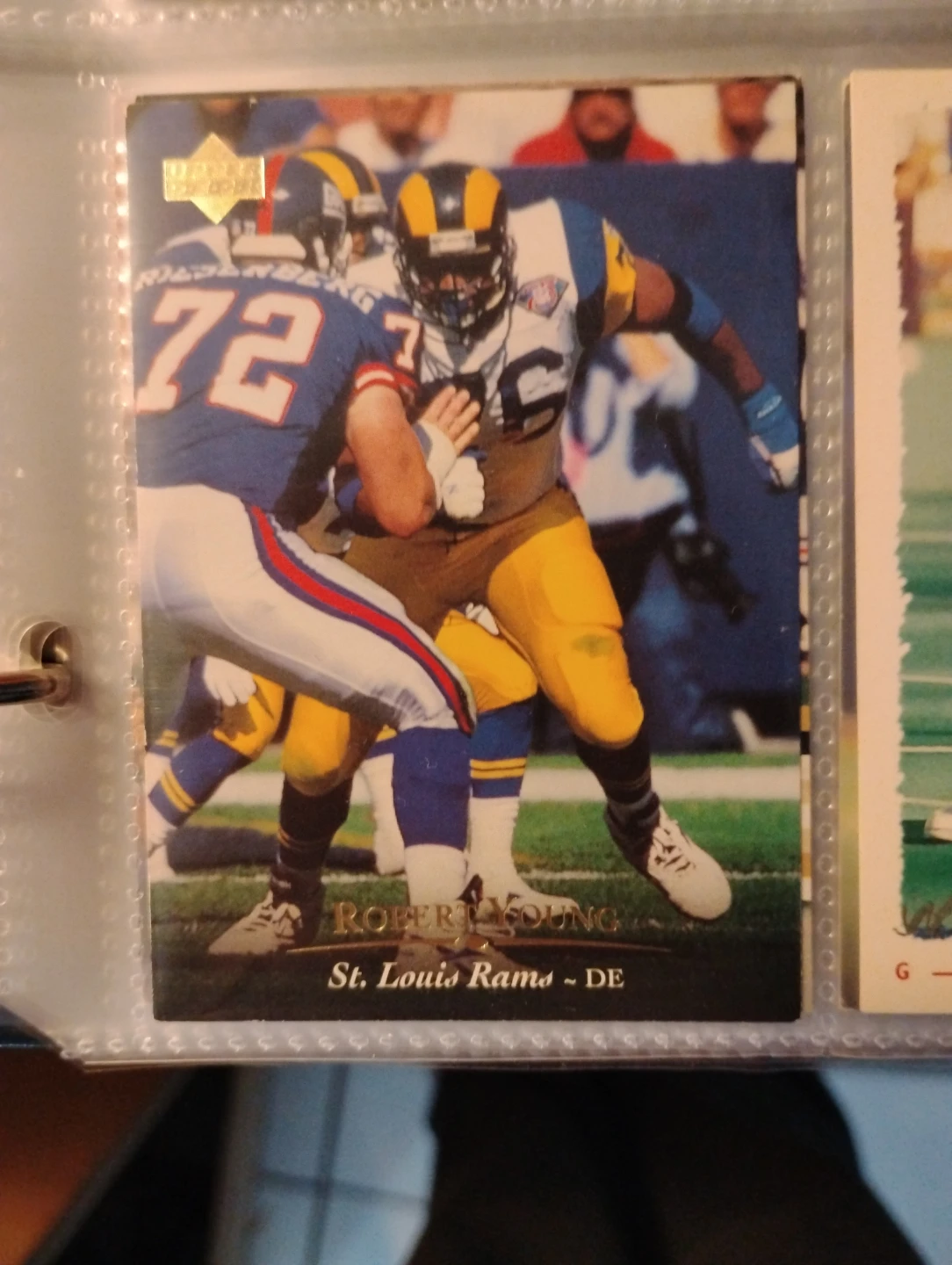 Robert Young St. Louis Rams DE Football Card