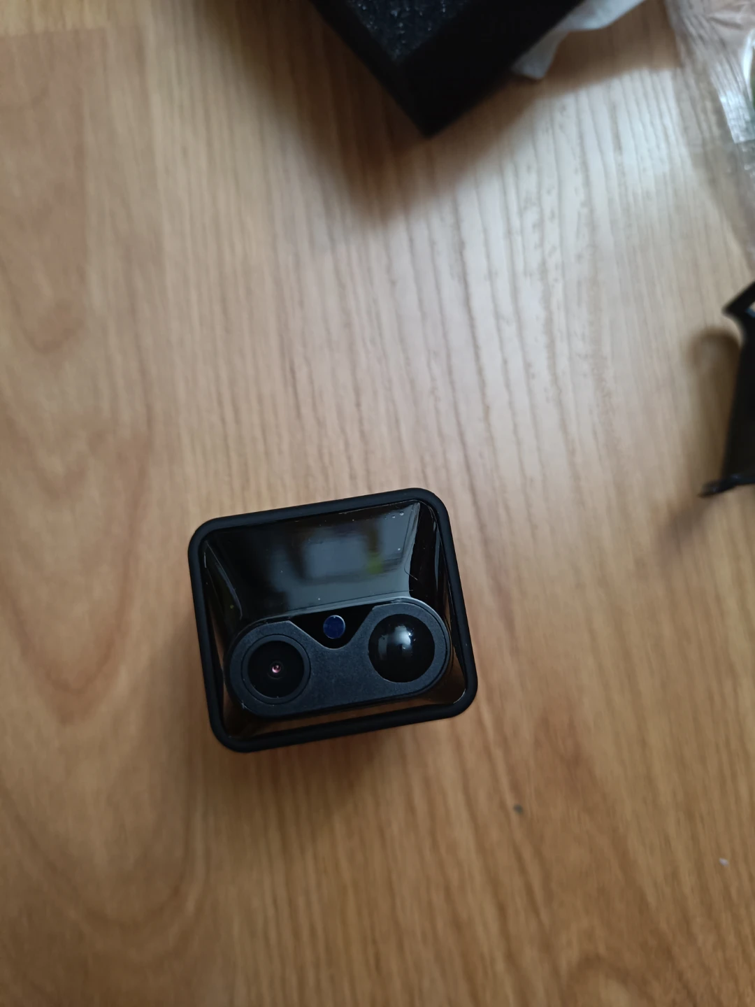HD Camera with USB Cable and Wall Mount - photo 2