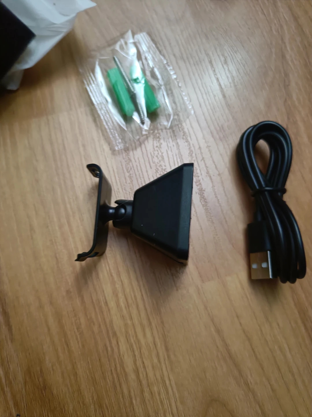 HD Camera with USB Cable and Wall Mount - photo 3