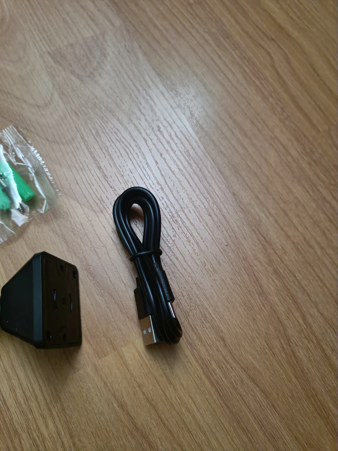 HD Camera with USB Cable and Wall Mount - photo 4