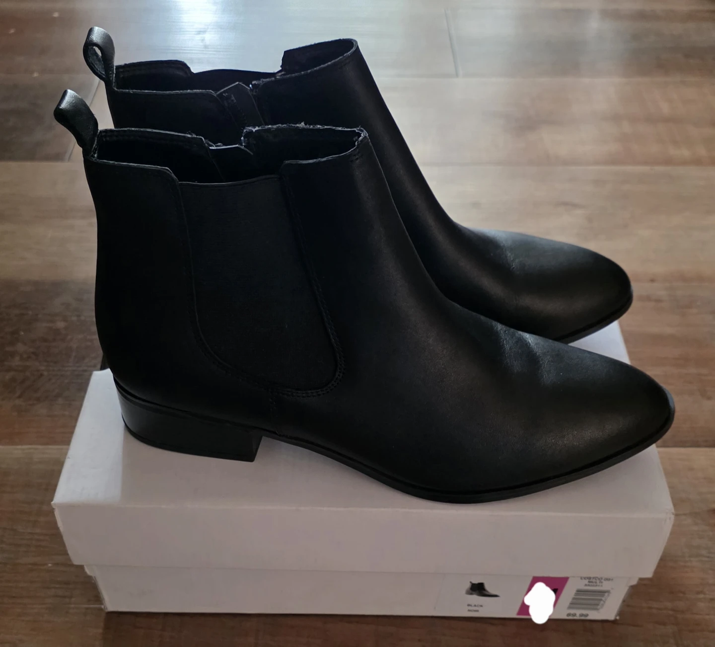 ALDO Classic Black Chelsea Boots - Size 6 - photo 5
