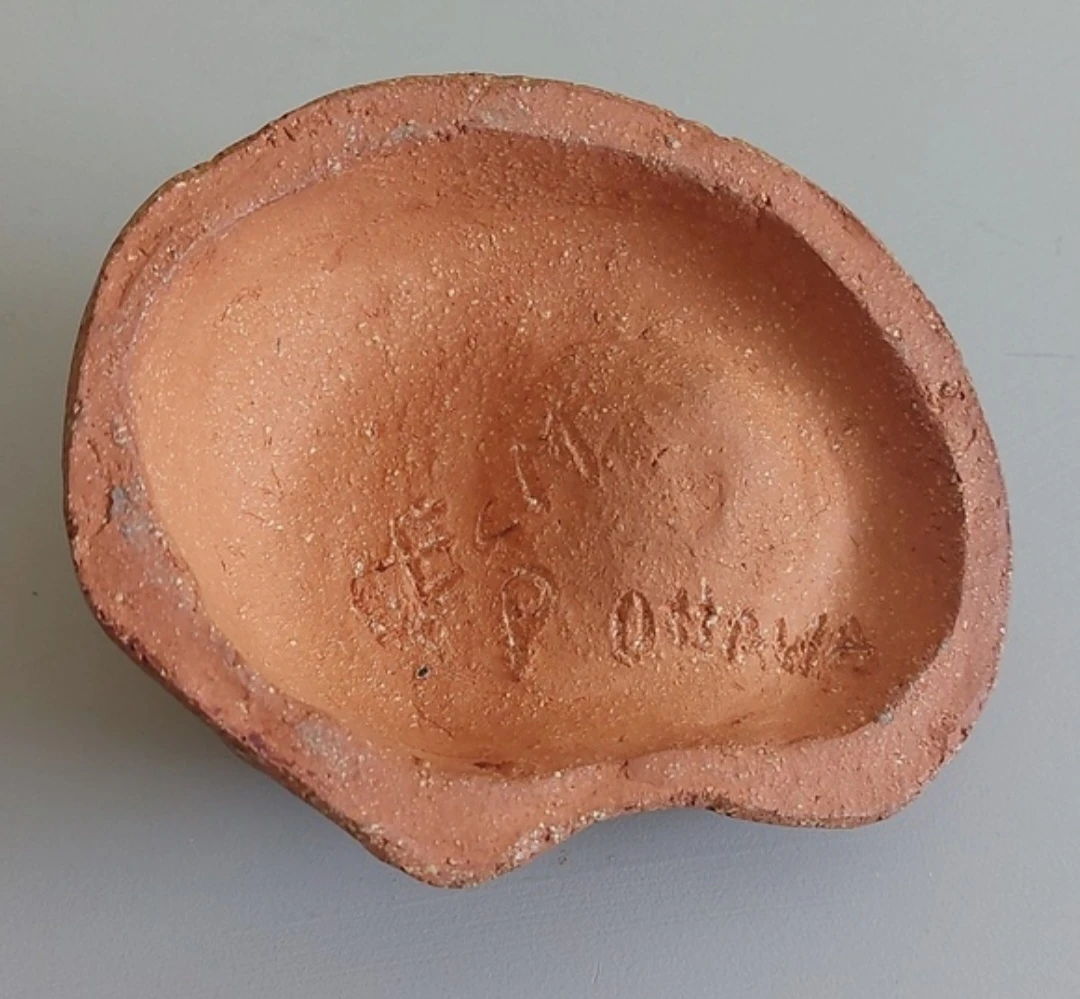 Vintage Art Pottery - photo 5