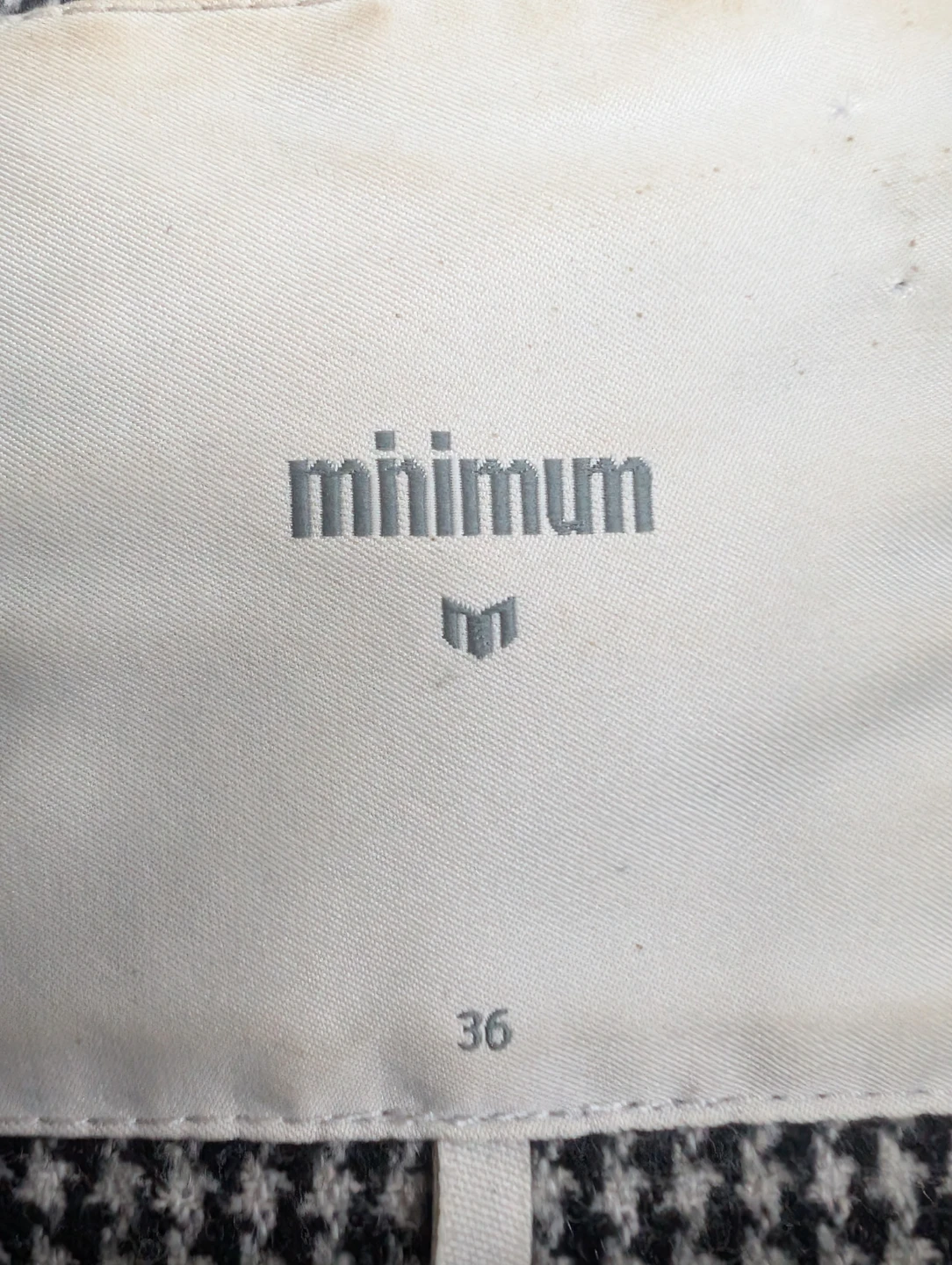Minimum Trench Coat Size 36 - photo 3