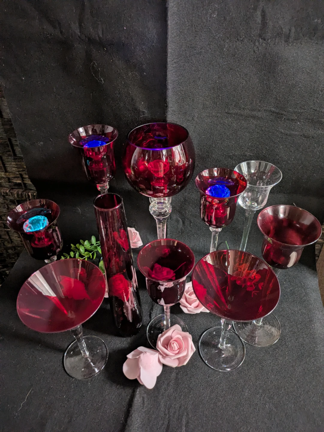 Set of 7 Red Glassware Items