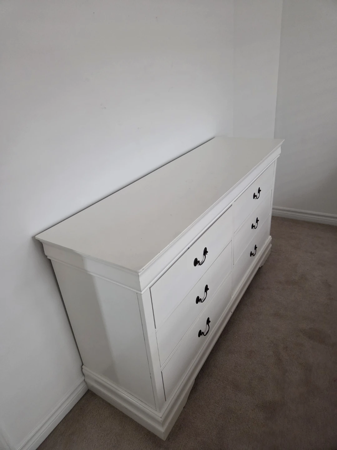 White 6-Drawer Dresser - photo 2
