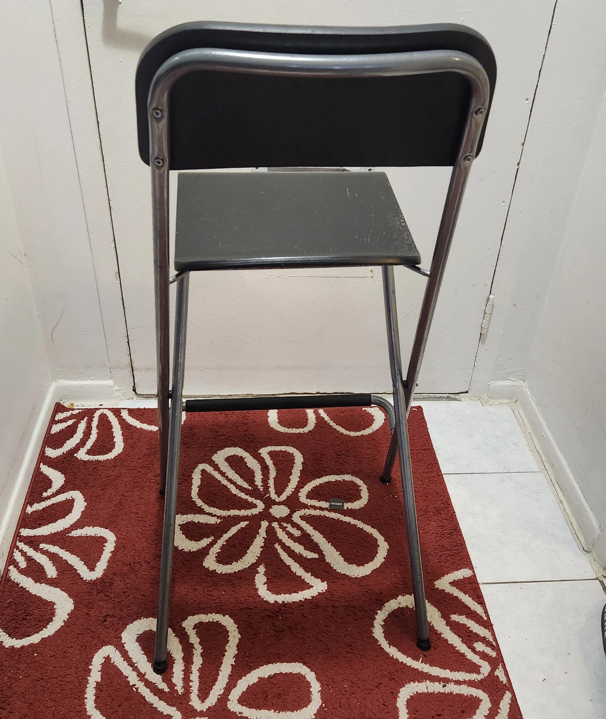 Black Folding Stool Chair - photo 4