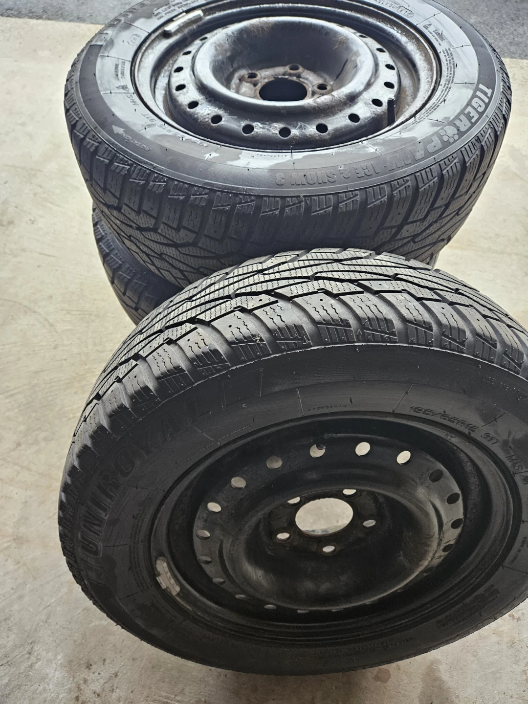 Uniroyal Tiger Paw Snow Tires on Rims (Set of 4) - photo 2