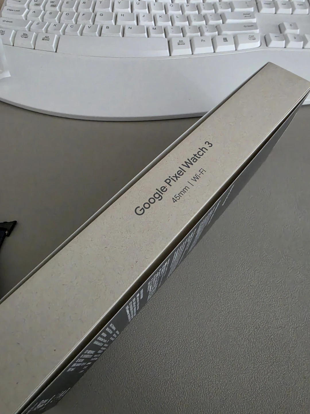 Google Pixel Watch 3 45mm Wi-Fi Smartwatch with Multiple Bands - photo 3