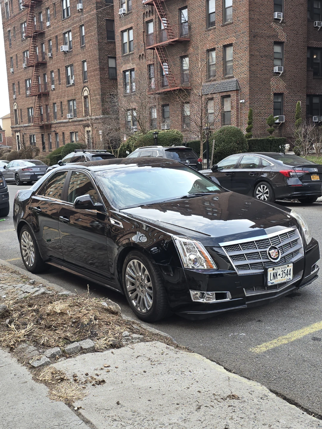 2000$ PRICE DROP! MUST GO TODAY!  2011 CADILLAC CTS 4WD