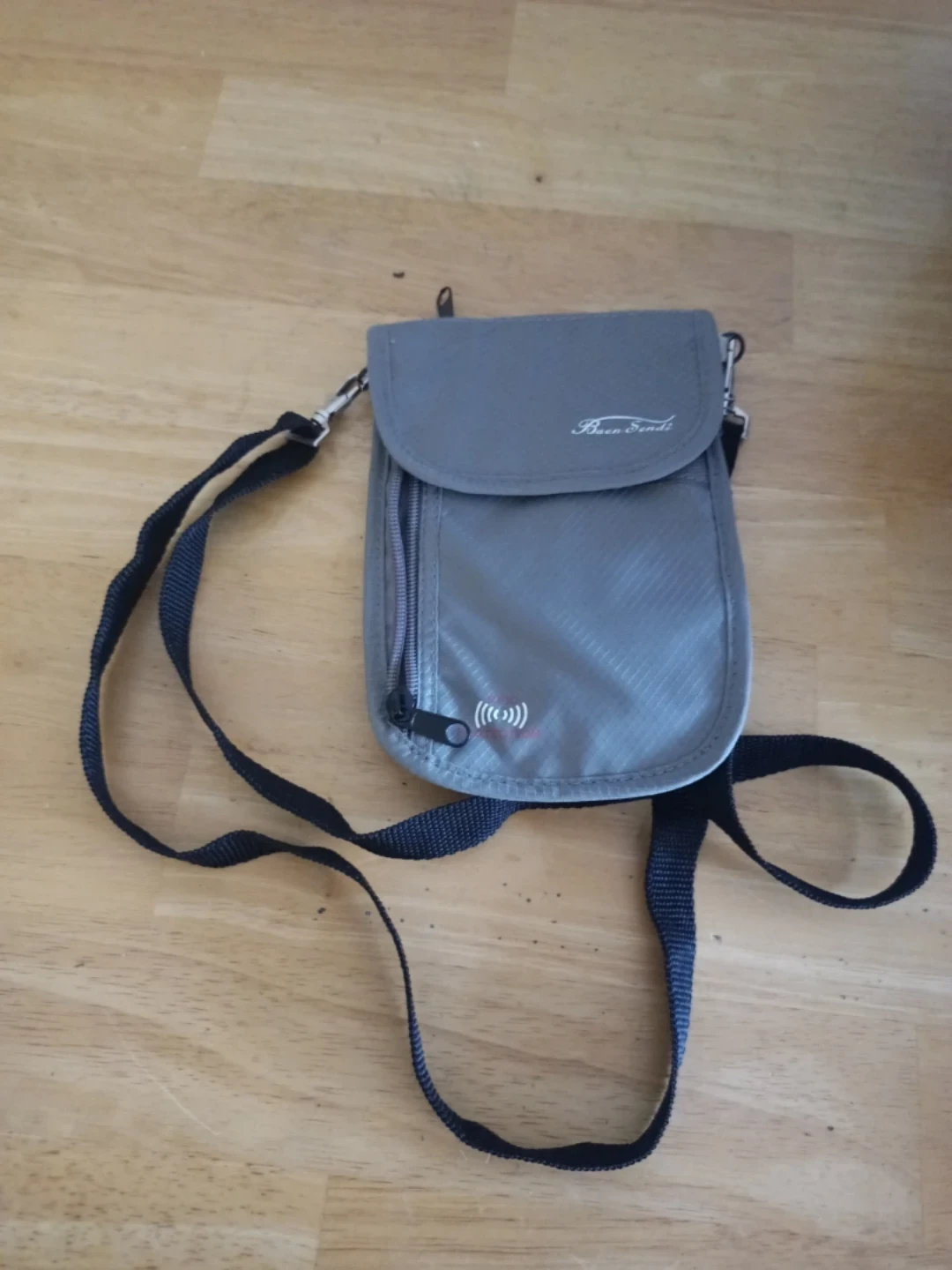 Neck Pouch