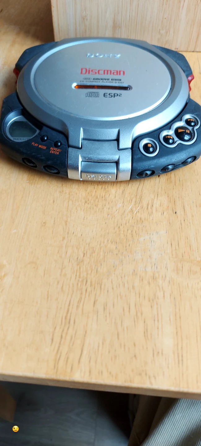 Sony Discman CD Compact Player D-EG7 - photo 4