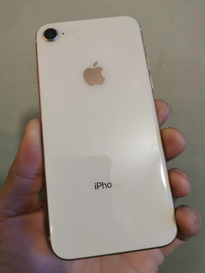 iPhone 8 256G Gold 97% battery health - photo 4