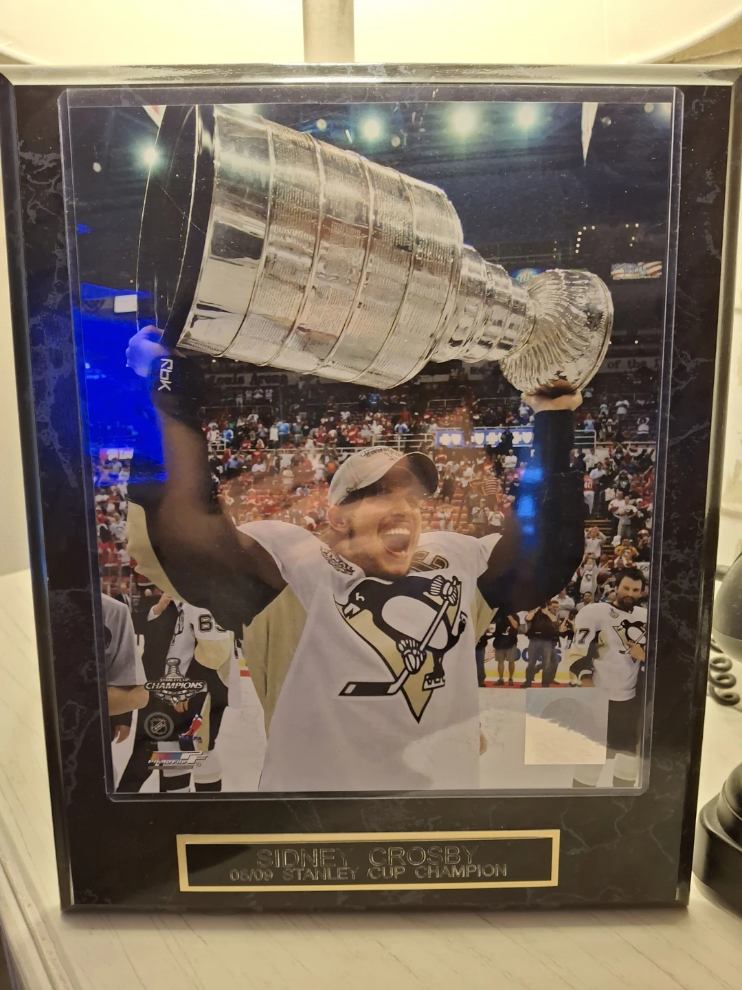 Sidney Crosby plaque.