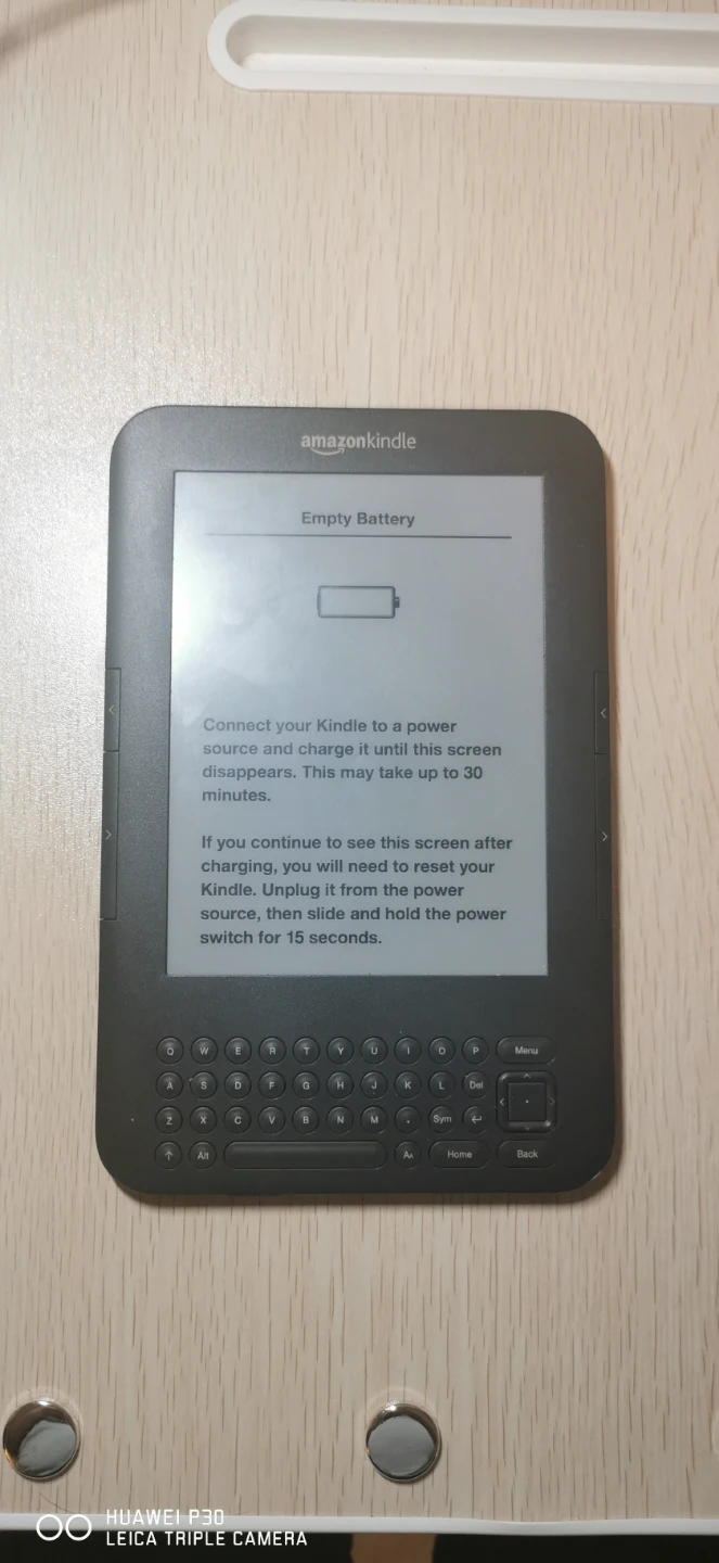 (NEED GONE FAST) Amazon Kindle E-Reader