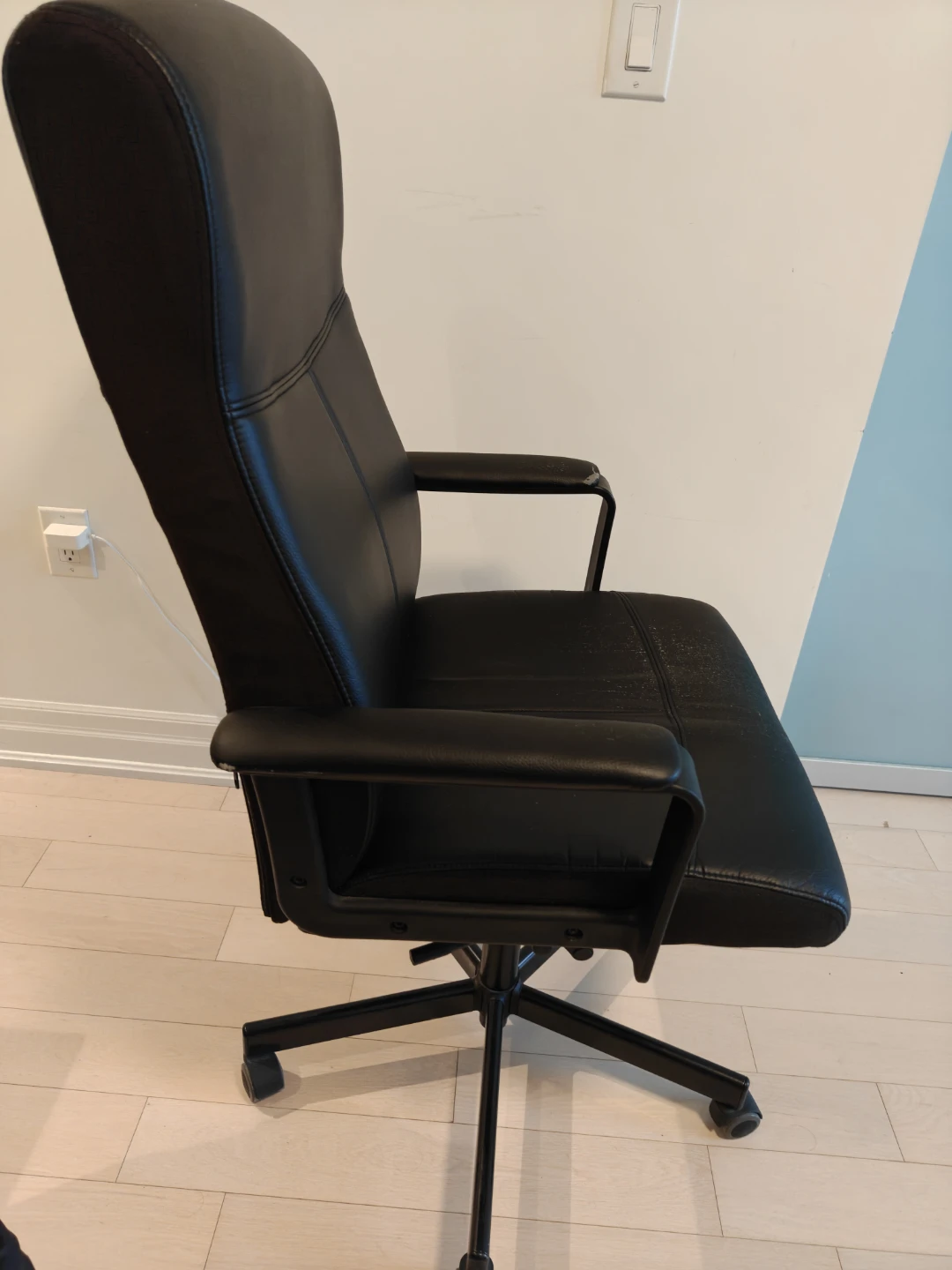 Black Office Chair