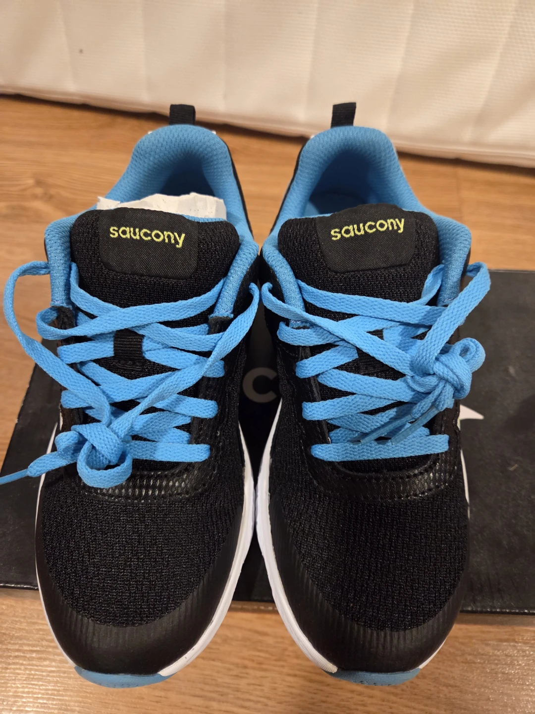 Saucony Boys Running Shoes youth Size 3