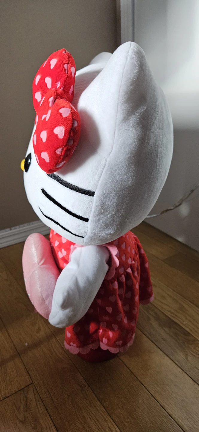 22" Hello Kitty Eyelash Greeter Standing Plush - photo 2