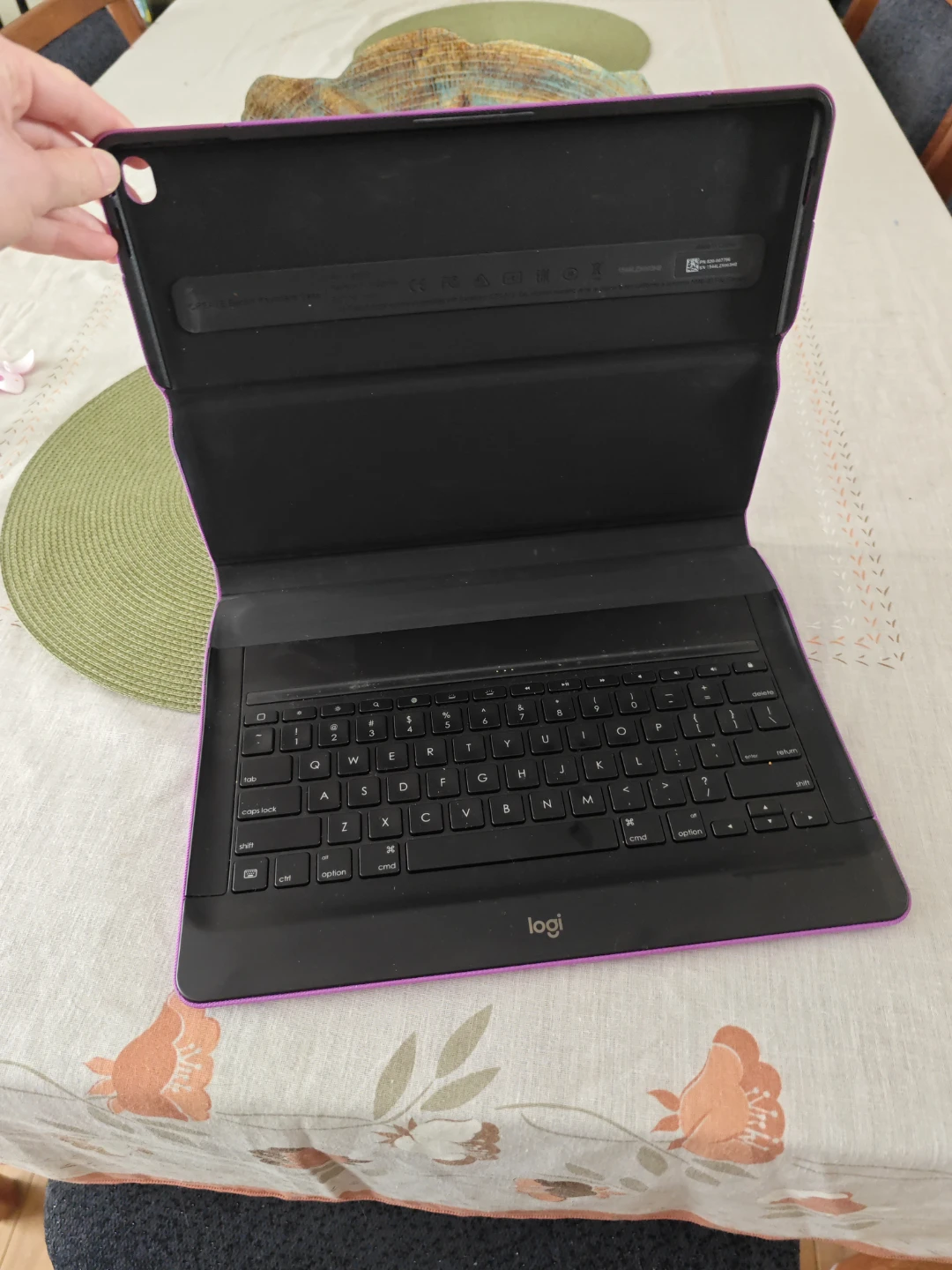 Logitech Folio Keyboard Case for OG iPad pro - Purple - photo 2