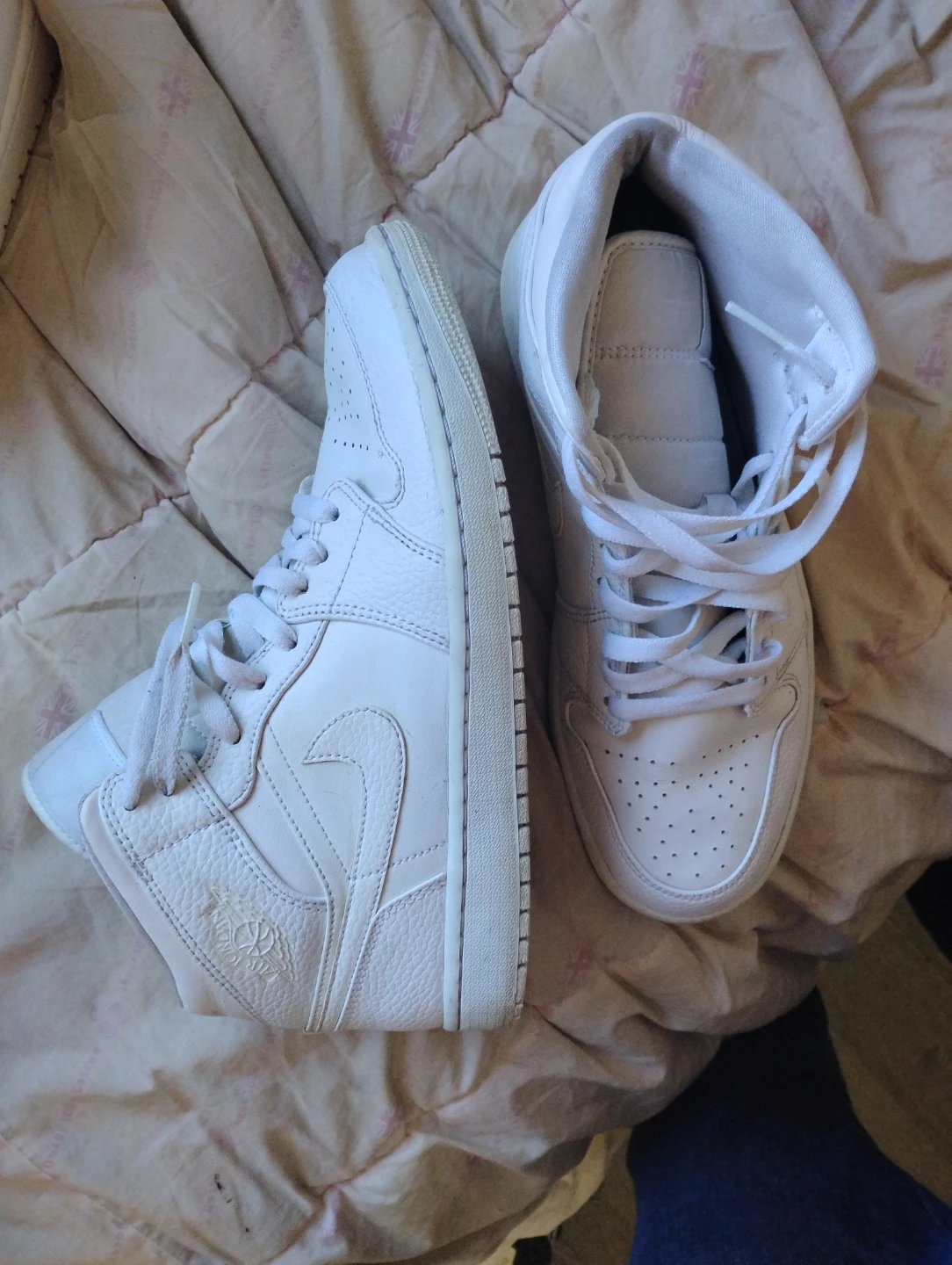Triple White Air Jordan 1 High Top Sneakers 9.5 - photo 2