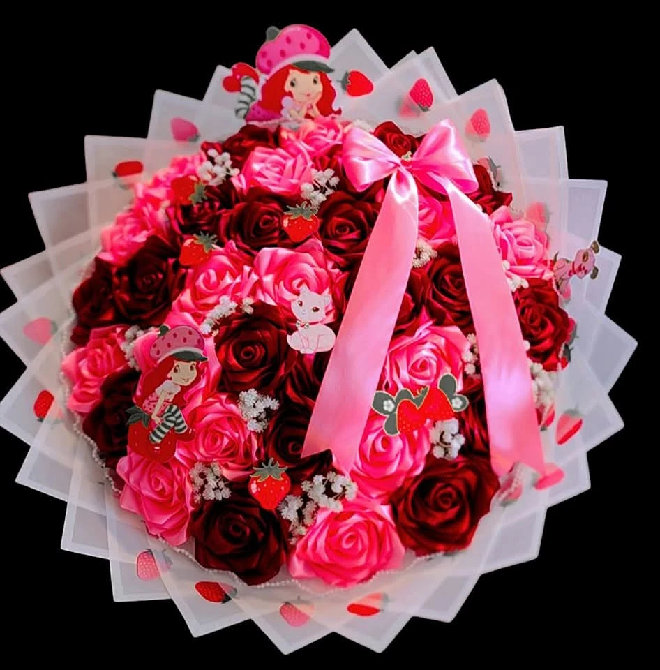 Strawberry Shortcake Flower Bouquet - photo 2