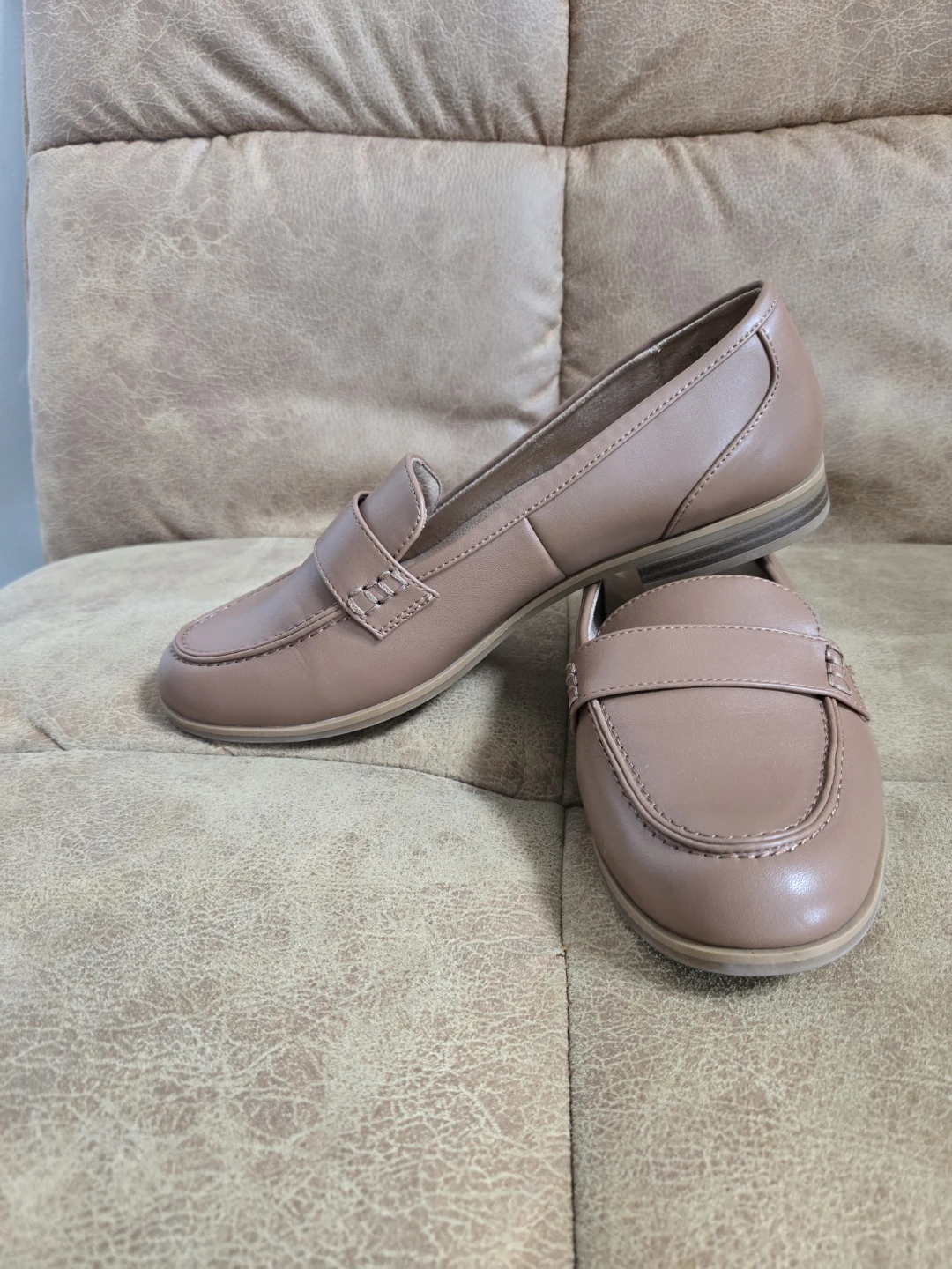 Women's Tan Loafer Shoes - Naturalizer - photo 2