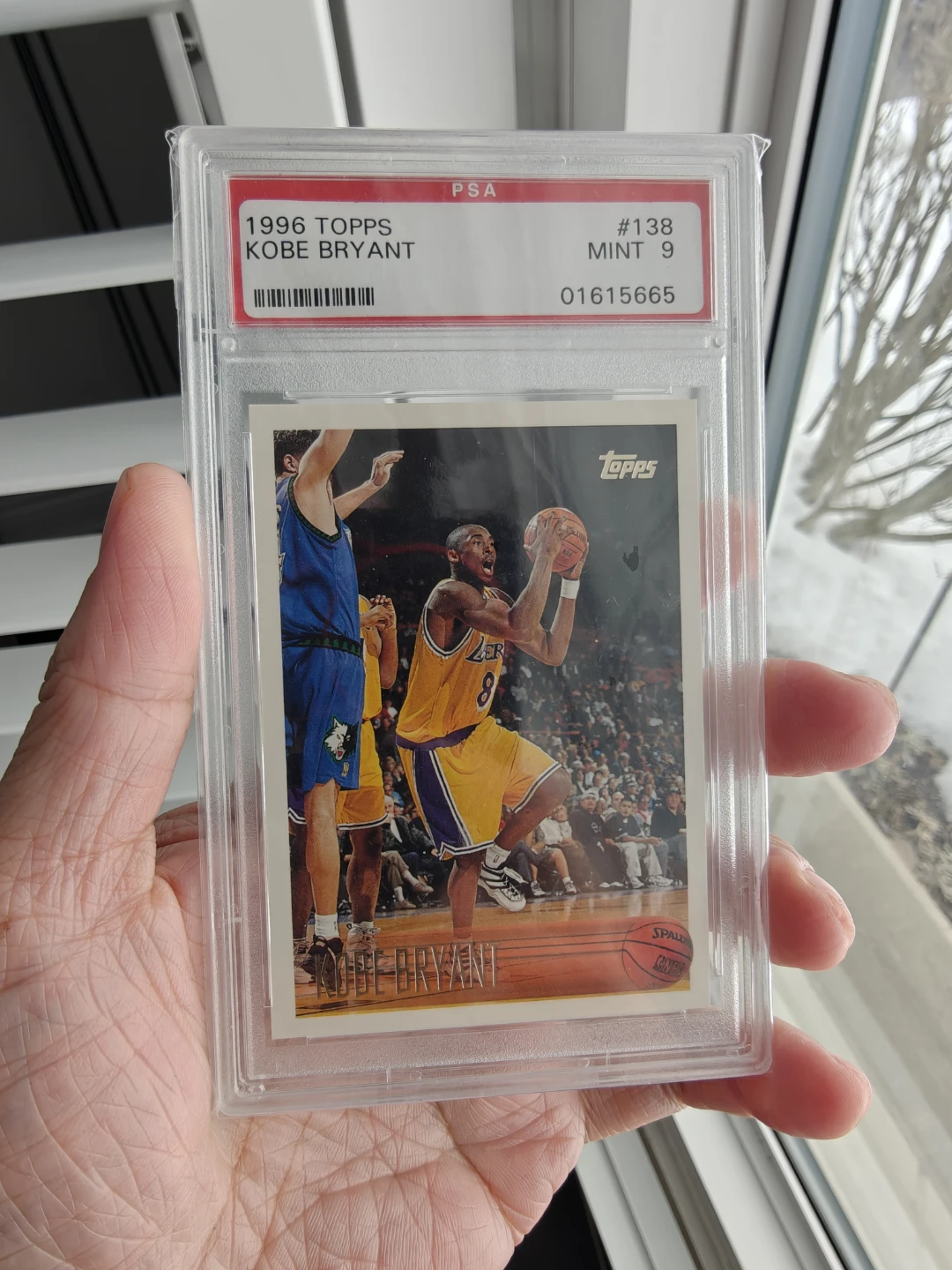1996 Topps Kobe Bryant #138 PSA 9 - photo 2