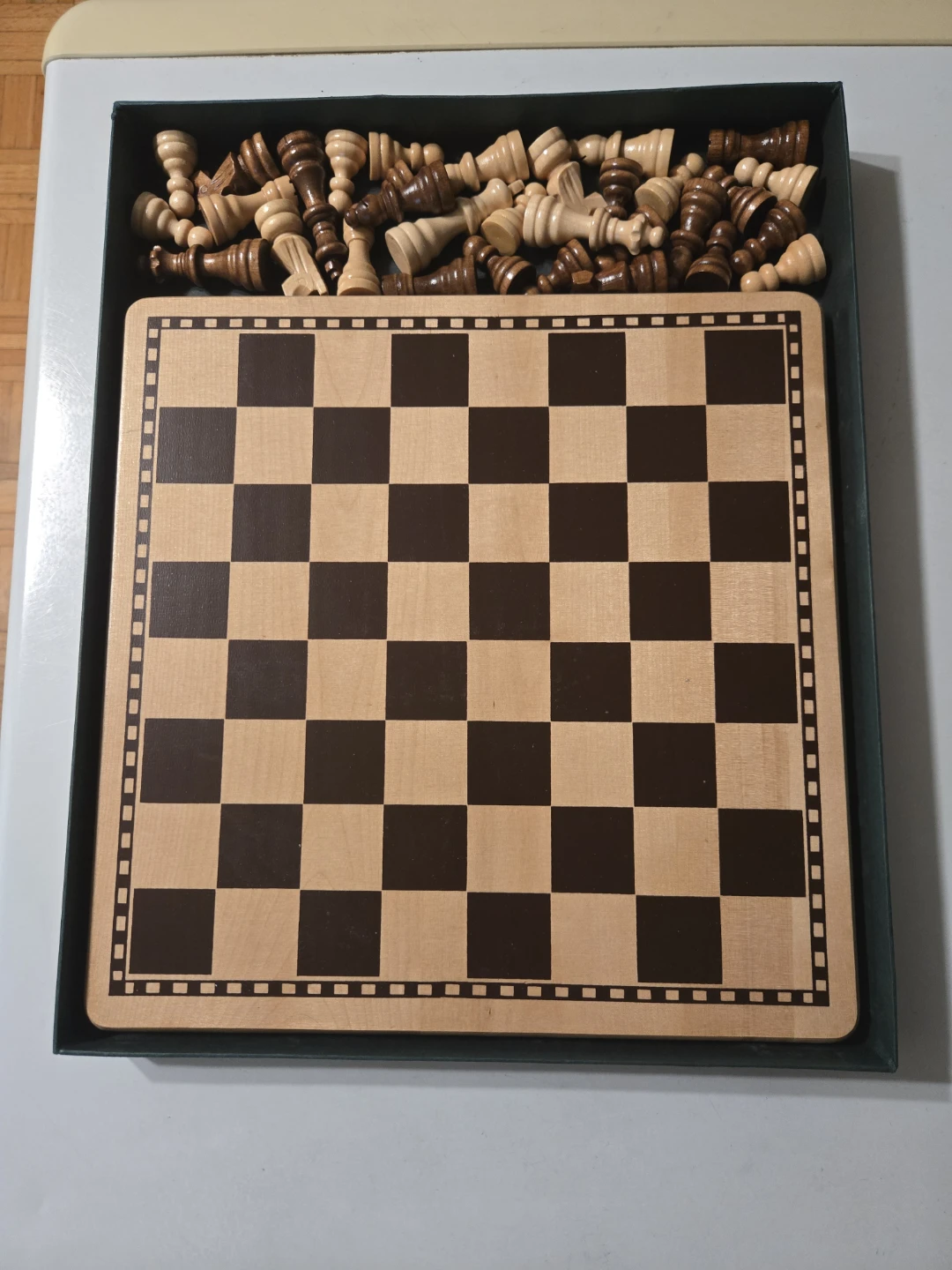 Castle Classic Premier Wooden Chess Set - photo 2