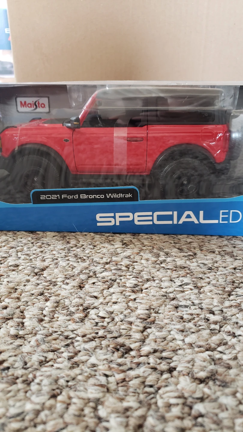 Maisto 2021 Ford Bronco Wildtrak Die-Cast Model