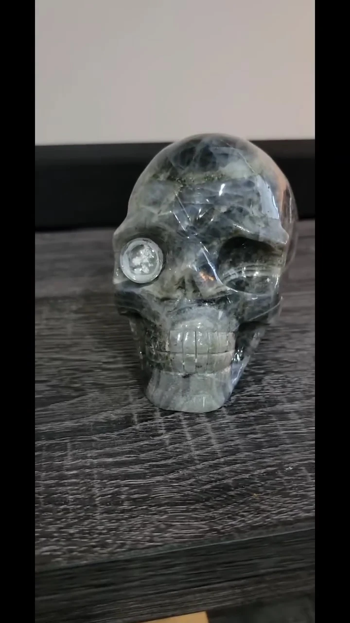 Purple Labradorite Crystal Skull - photo 2
