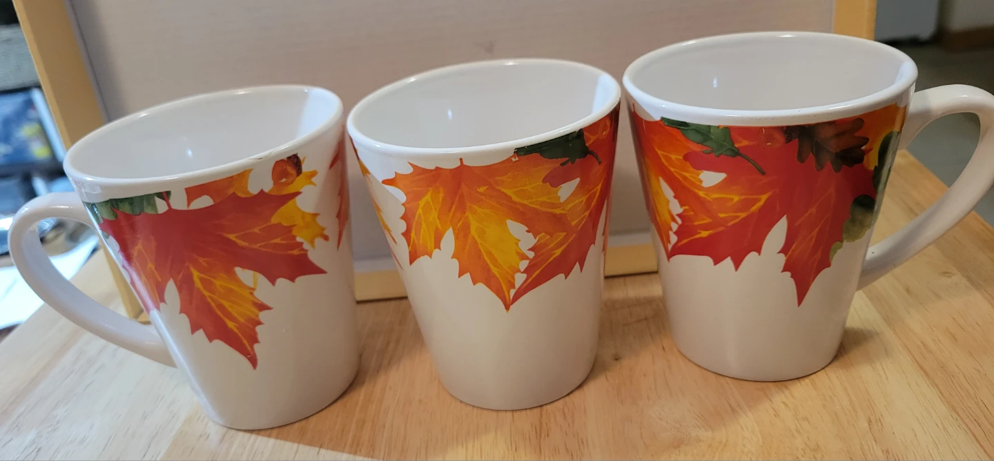 Set of 3 Fall Leaf Mugs